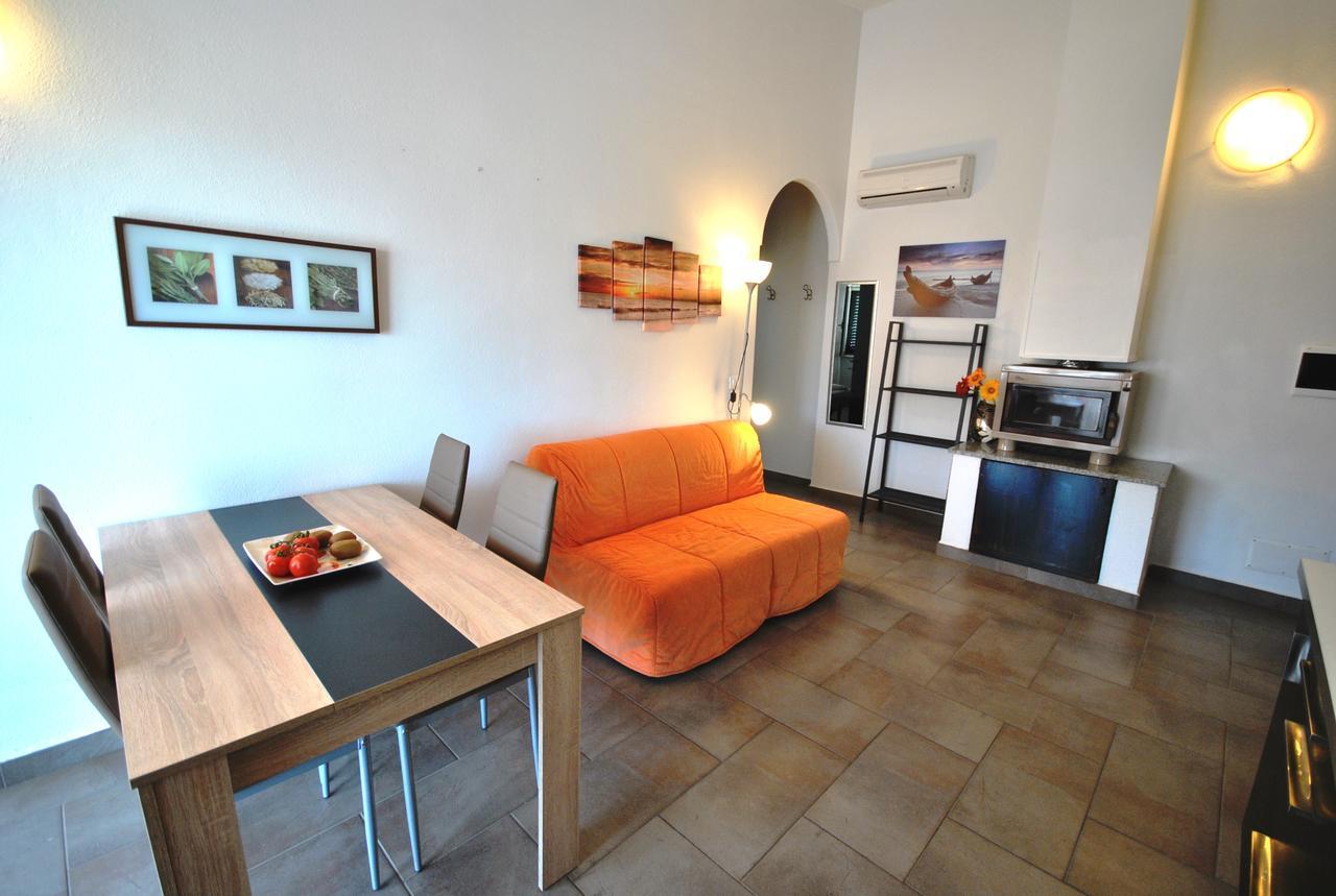 Holiday Residence Rifugio Орозей Екстер'єр фото